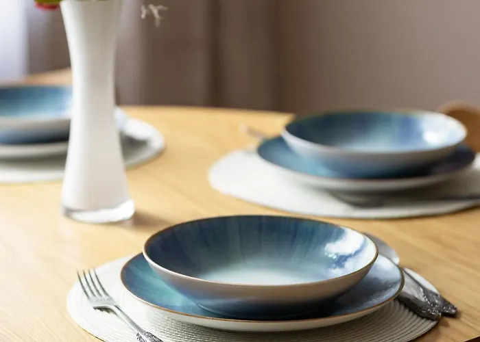 Lejlighed Perfectly Located Exceptional In By Renters Warszawa