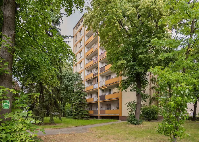 Perfectly Located Exceptional In By Renters Warszawa