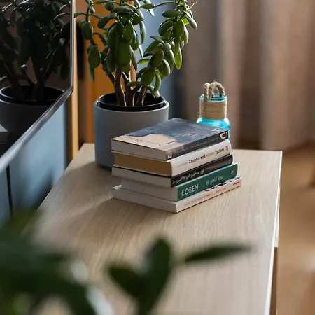 Perfectly Located Exceptional In By Renters Lägenhet *