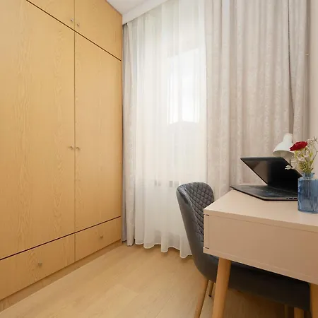 Perfectly Located Exceptional In By Renters *